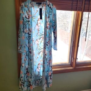 Zanzea wrap, floral print. Beautiful flowy fabric.